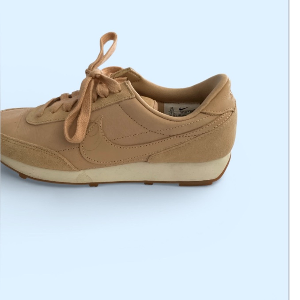 Nike Daybreak Vachetta Tan (Women's) Size 6.5 Sneaker casual workout shoes - Picture 9 of 10